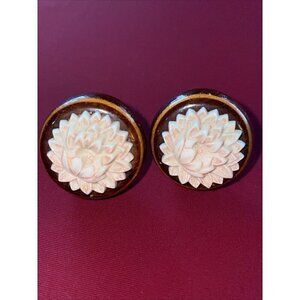 Resin Carved Lotus Screw back Earrings 1”